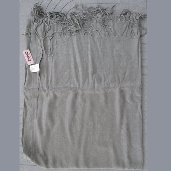 🆕 Scarf BEYA Gray 70" x 25" | stylish Scarves Wraps pashminas shawls mantle - Picture 8 of 8